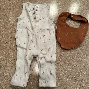 Carter's Cream and Brown Baby Bib and Romper Set